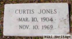 Curtis Jones