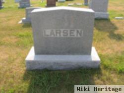 Daniel Larsen