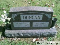 Dorothy G Duncan