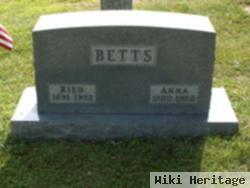 Ried O Betts