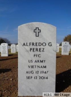 Alfredo G Perez