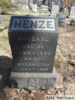 Gustav Henze