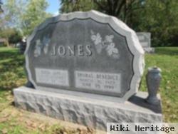 Thomas Benedict "tommy" Jones