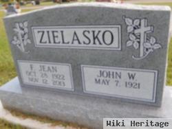 Jean Beveridge Zielasko