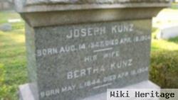 Bertha Kunz