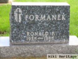 Ronald F Formanek