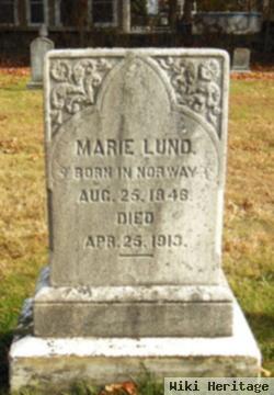 Marie Lund