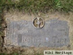 Robert D Tripp