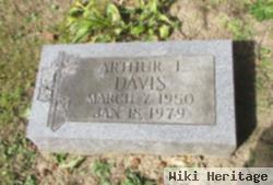 Arthur L Davis