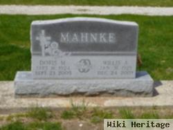 Willis Adolf Mahnke