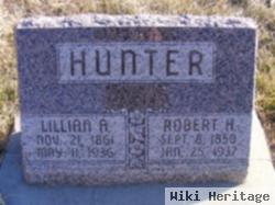 Robert H Hunter