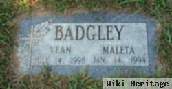 Maleta Badgley