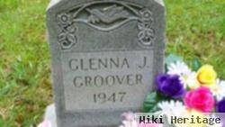 Glenna J Groover