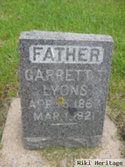 Garrett T Lyons