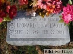 Leonard E Wilmott, Jr