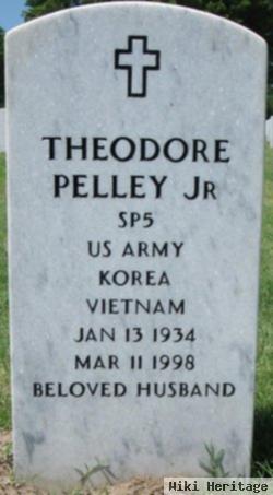 Theodore Pelley, Jr