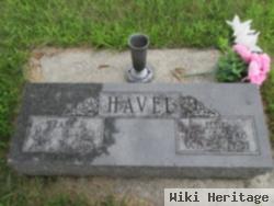 Elsie M Havel