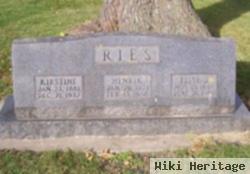 Elise J Ries