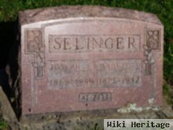 Margaret "maggie" Miller Selinger