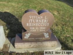 Vivian L Turner Reineccius