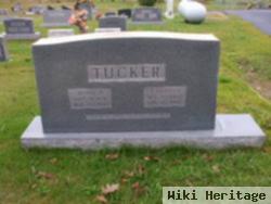 Thomas Hobart Tucker