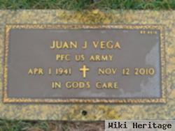 Juan J Vega