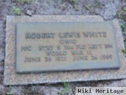 Robert Lewis White