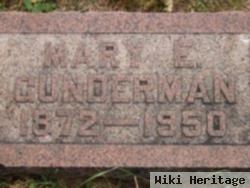 Mary E Gunderman