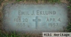 Emil J Eklund