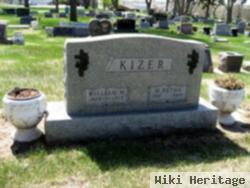 William Kizer