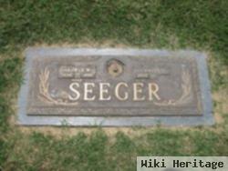 George W "zeke" Seeger