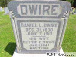 Daniel L Dwire