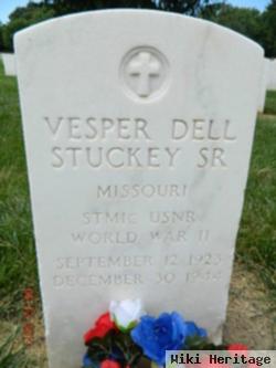 Vesper Dell Stuckey, Sr