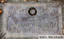 Leonard H Davis