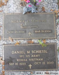 Daniel M. Schiessl