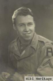 Pfc Howard Emerson Nixon