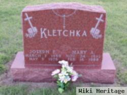 Joseph F Kletchka