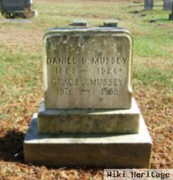 Daniel B Mussey