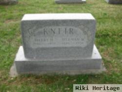 Harry Harlan Kneir