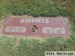 Otis Kizziar