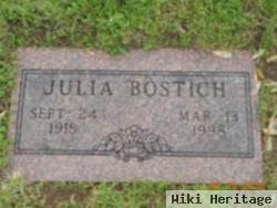 Julia Bostich