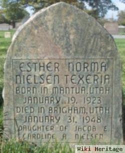 Esther Norma Nielsen Texeria