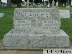 Henry J Lasche