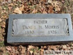 Daniel H Morris