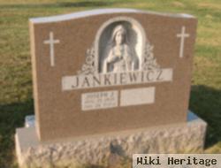 Joseph J Jankiewicz