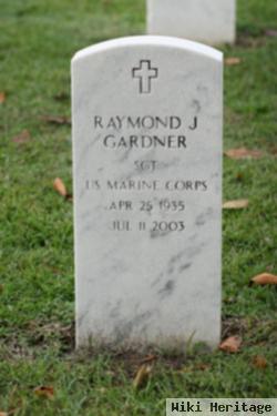 Raymond Junior Gardner