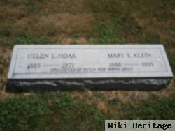 Helen Kriss Hoak