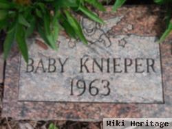 Baby Knieper