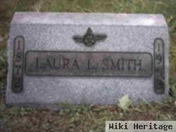 Laura L Stewart Smith