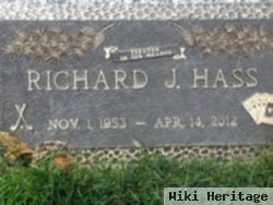 Richard J Hass